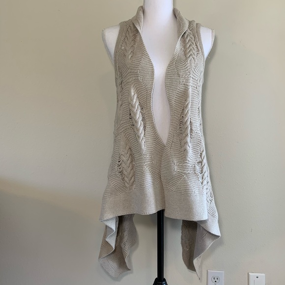 Alice + Olivia Sweaters - Alice and Olivia asymmetrical open cardigan vest